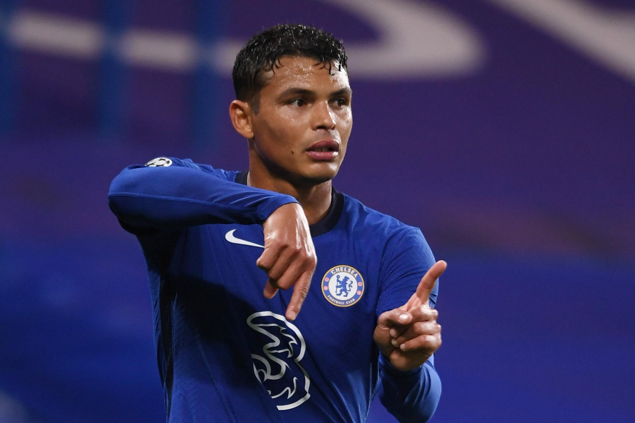 Thiago Silva zbulon tre trajnerët që kanë pasur ndikimin më të madh tek ai