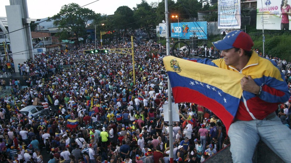 Venezuelë/ Opozita zhvillon votime simbolike, SHBA dhe BE nuk njohin zgjedhjet