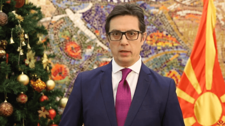 Pendarovski: Falënderova ambasadorët e R. Çekisë dhe Sllovakisë, mbi të gjitha ato mbrojë interesat e tyre
