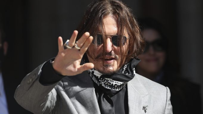 Platforma “Netflix” fshin të gjithë filmat e Johnny Depp!