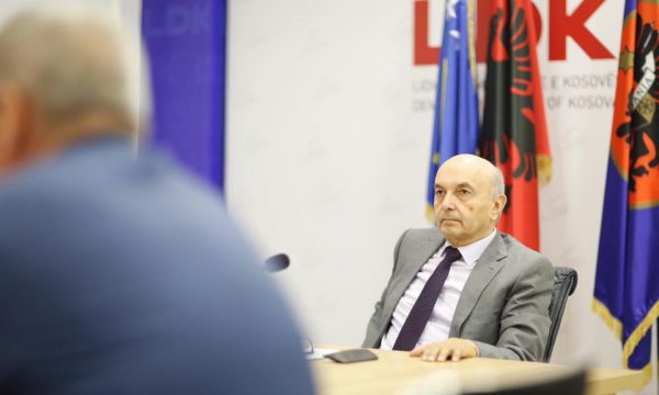 Mustafa pritet të rikandidohet për kryetar të LDK!