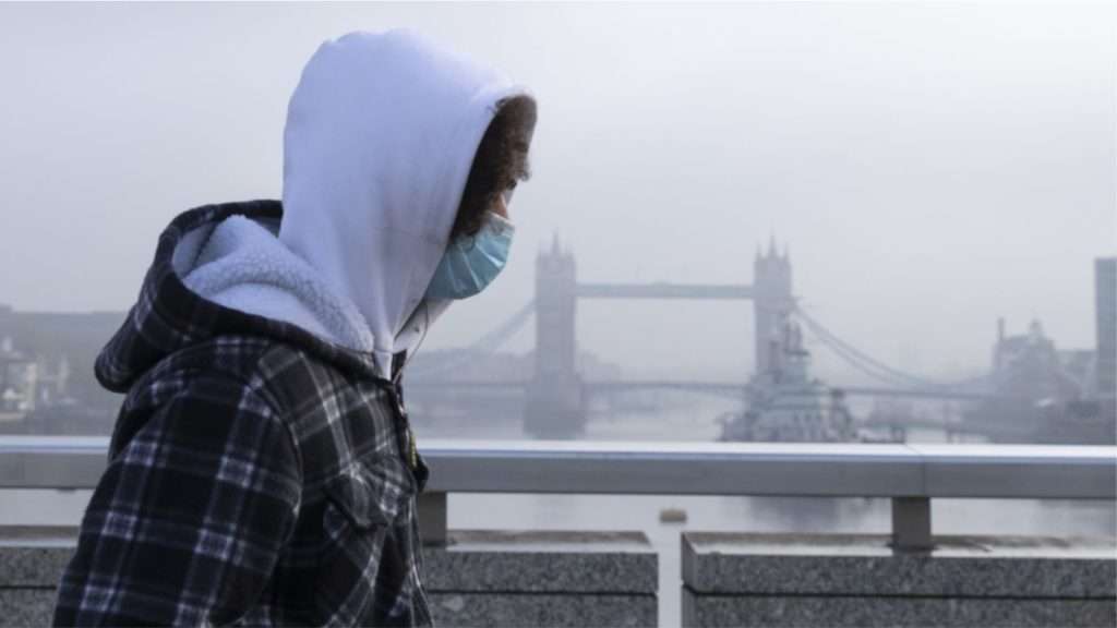 Britania regjistron edhe 12,330 raste të reja me koronavirus dhe 205 vdekje