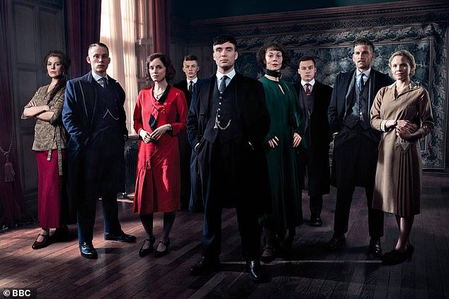 Peaky Blinders vazhdon xhirimet për sezonin final