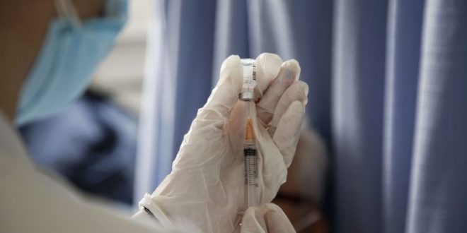 Ramadani: Prej mungesës së vaksinës rrezikojmë valën e tretë të COVID-it