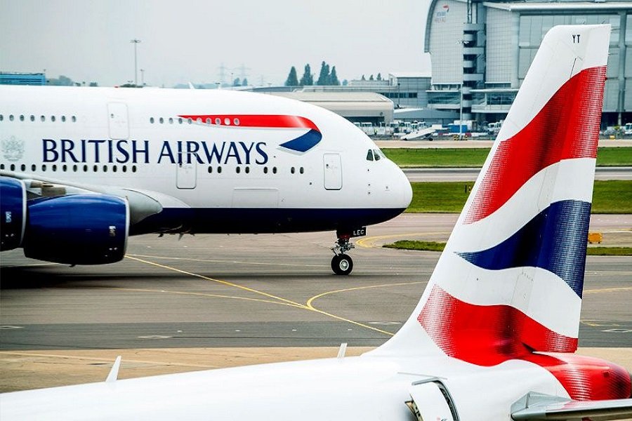 Piloti i British Airways kaloi 243 ditë në spital për shkak të COVID-19