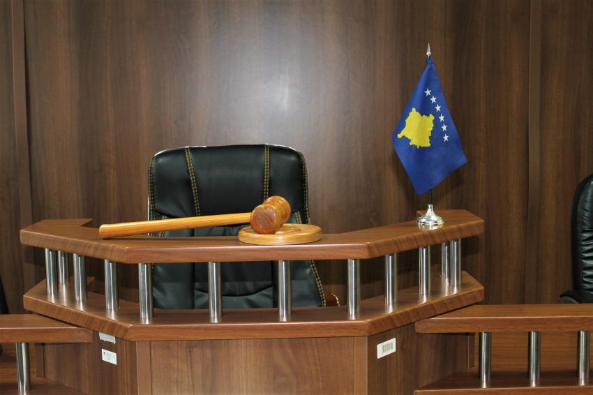 Caktohet masa e paraburgimit ndaj të pandehurit për dhunë në familje