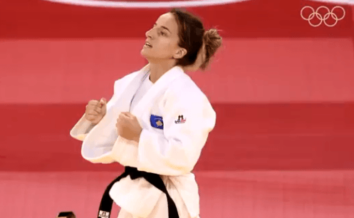 Ja çfarë shkroi faqja zyrtare e Lojërave Olimpike për triumfin e Distrian