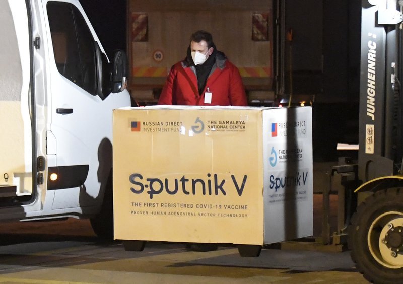 Sllovakia nënshkruan marrëveshje për të blerë 2 milion doza të Sputnik V
