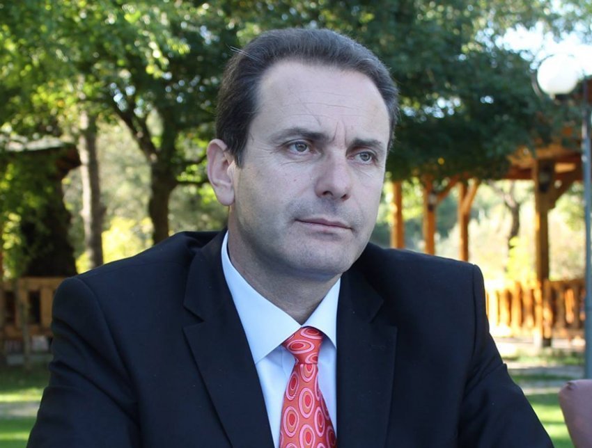 Naser Rugova: Lumiri duhet të na bindë që nuk është vegël e Isa Mustafës