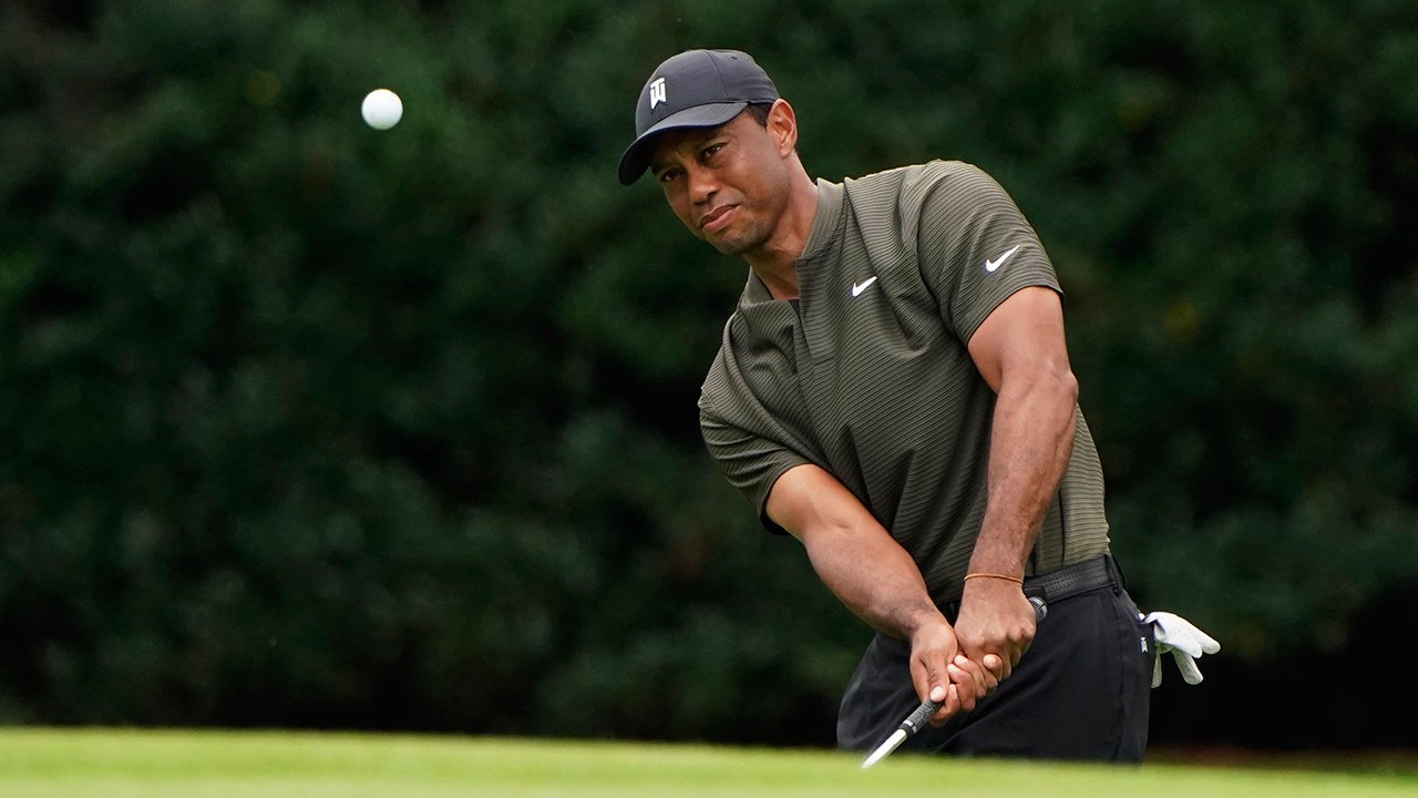 Tiger Woods i rikthehet stërvitjes