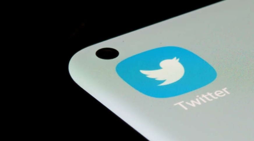 Twitter prezanton metodën e re që bllokon komentet ofenduese
