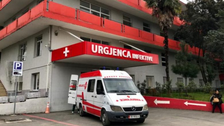 Korçë, 45 vjeçari ndërron jetë në lokal