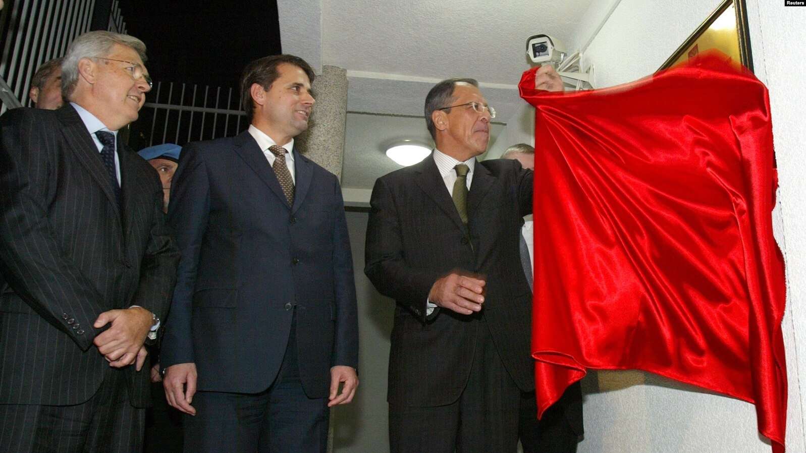 “Është rrezik për Kosovën”, kërkohet mbyllja e zyrës ruse në Dragodan