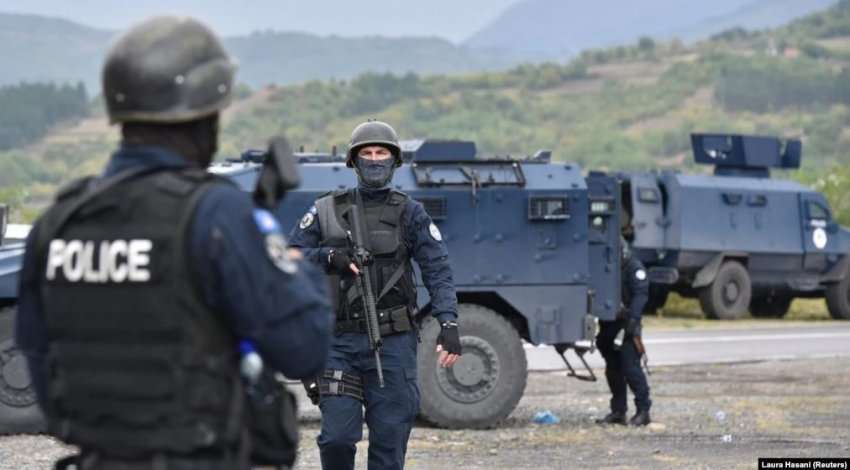 Eksperti i sigurisë: Ushtria serbe ka komunikim më të mirë me KFOR-in sesa Kosova