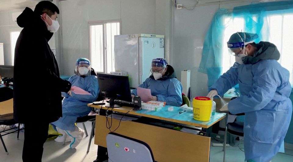 Qytetet kineze në betejë me valën e parë të rritjes së rasteve me Koronavirus