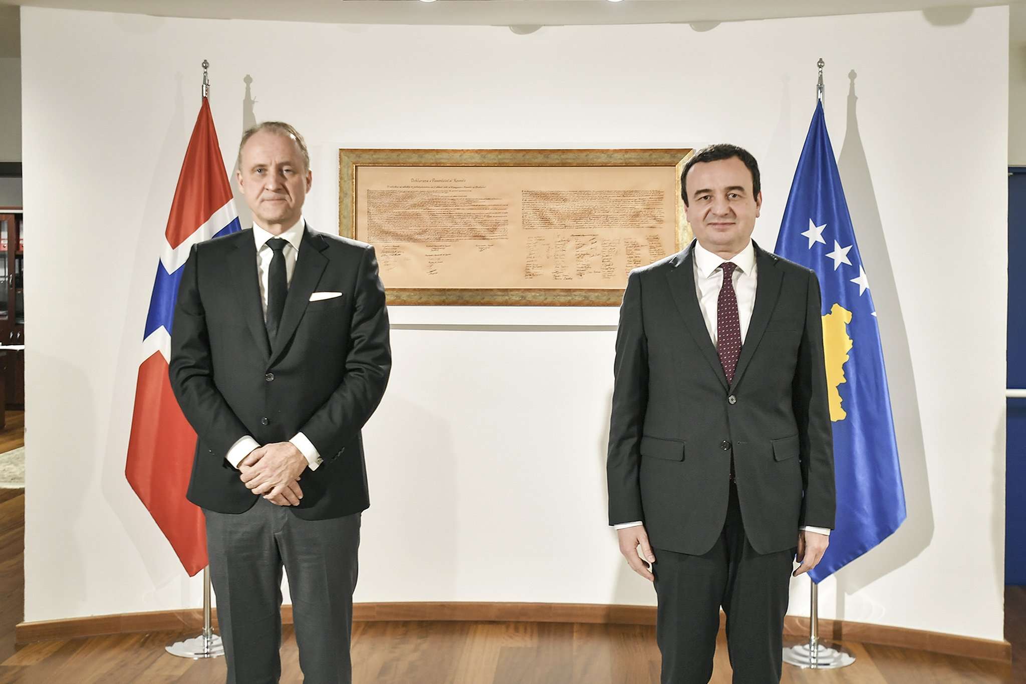 Kryeministri Kurti priti në takim ambasadorin e Norvegjisë, z. Jens Erik Grøndahl