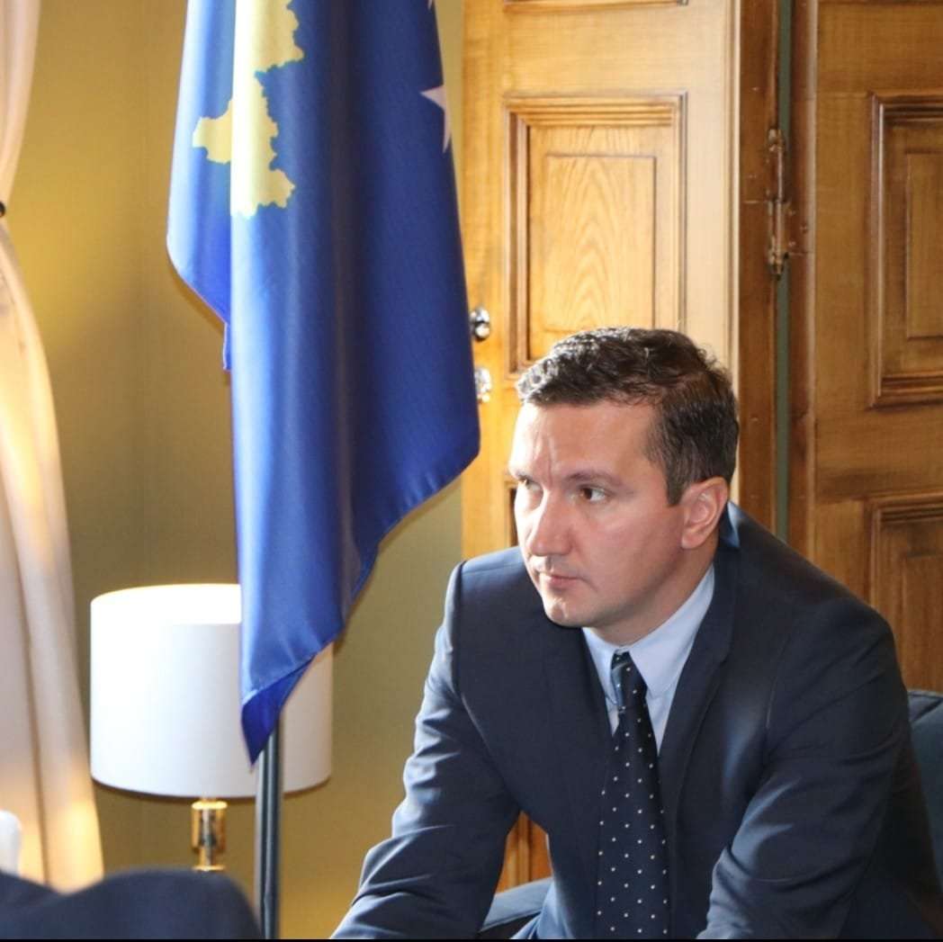 Uliks Emra konfirmon largimin nga posti i ambasadorit të Kosovës në Norvegji