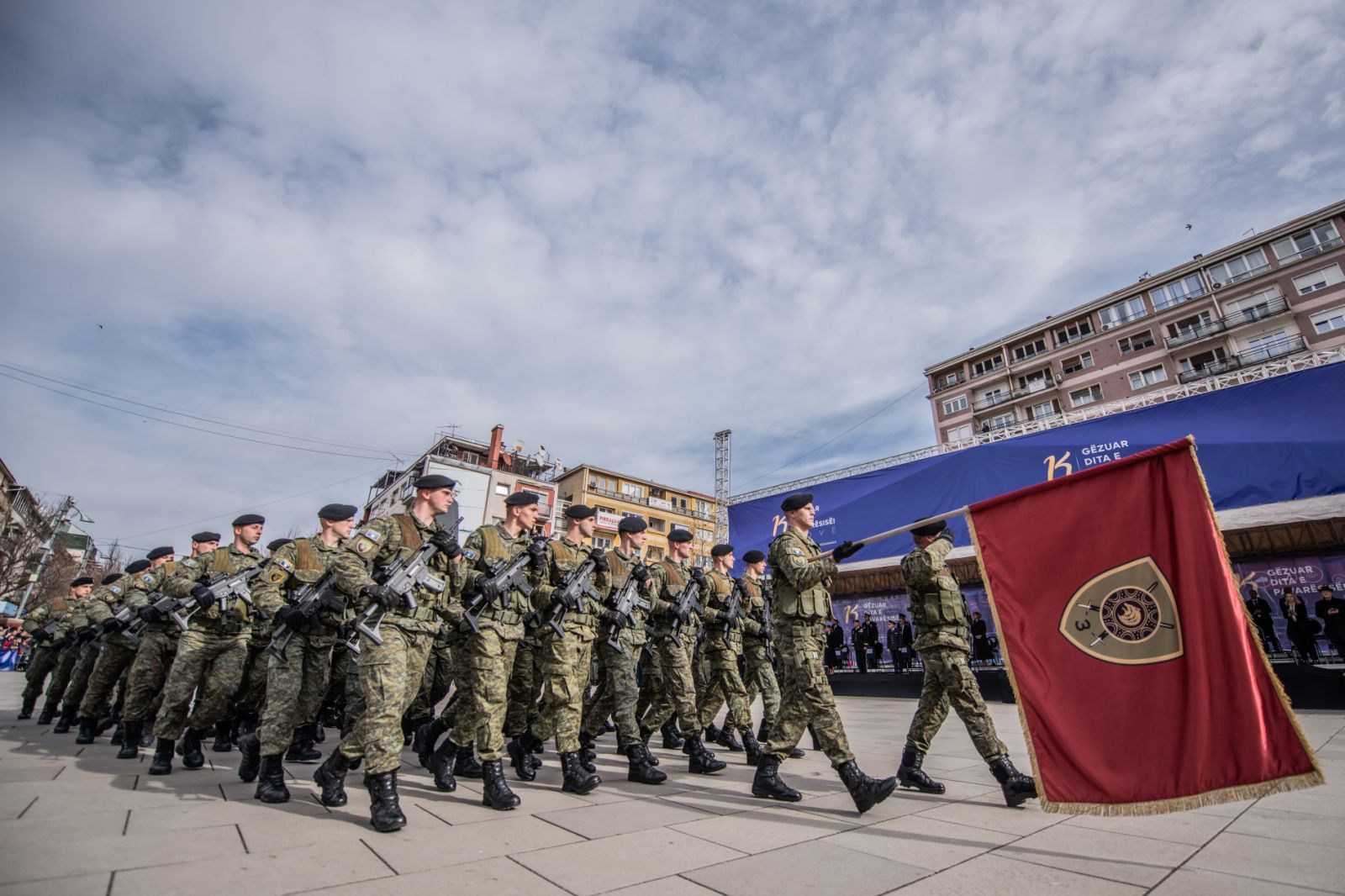 Pushtimi i Ukrainës/Kërkohet anëtarësimi urgjent i Kosovës në NATO