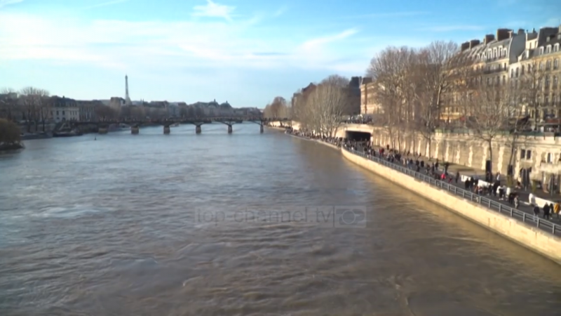 Vit i Ri i pazakontë: “Shumë ngrohtë”, francezët “pushtojnë” Senën