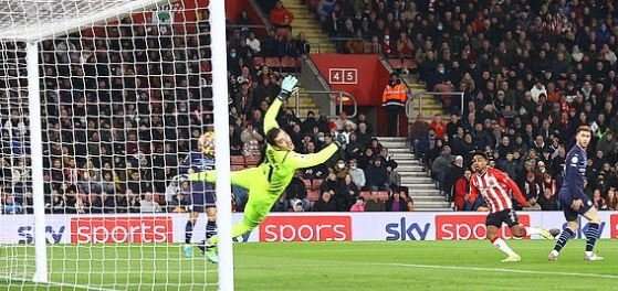 Shqiptarin me ekipin e tij ndalin Manchester Cityn