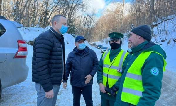 Ndalohen motorët e borës në Brezovicë