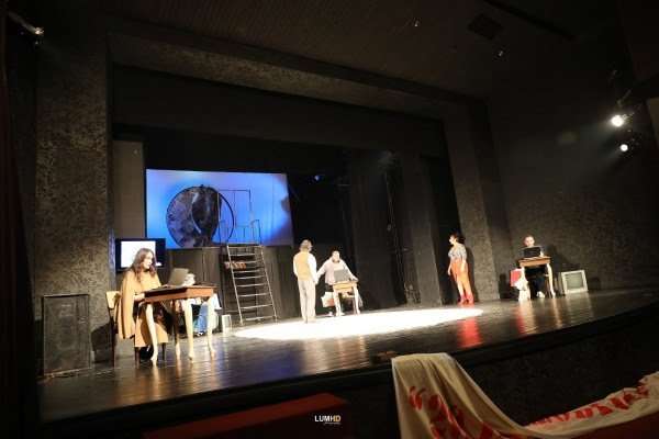 ​Festivali i Dramës “Talia e Flakës”, shfaqet “Aroma e Hënës”