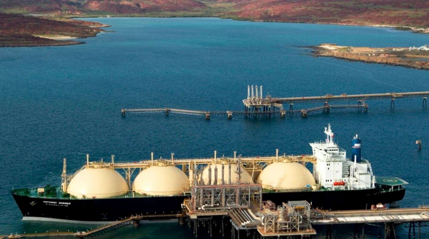 Ky shtet ofron gaz për Evropën mes shtimit të krizës Rusi-Ukrainë 