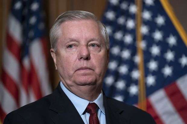 Senatori amerikan u bën thirrje rusëve ta vrasin Putinin: Do t’i bëni shërbim botës