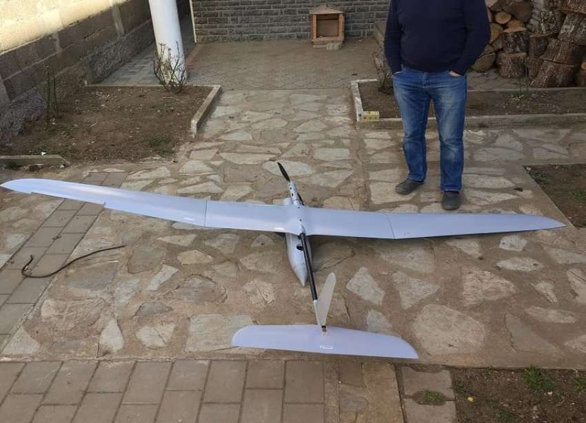 Eksperti i sigurisë zbulon origjinën e dronit që u rrëzua në Mitrovicë, tregon faktin interesant çka po trajton KFOR-i në veri