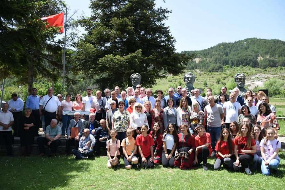 Festë mbarëkombëtare në Frashër të Përmetit, në 176-vjetorin e ditëlindjes së Poetit Kombëtar Naim Frashëri