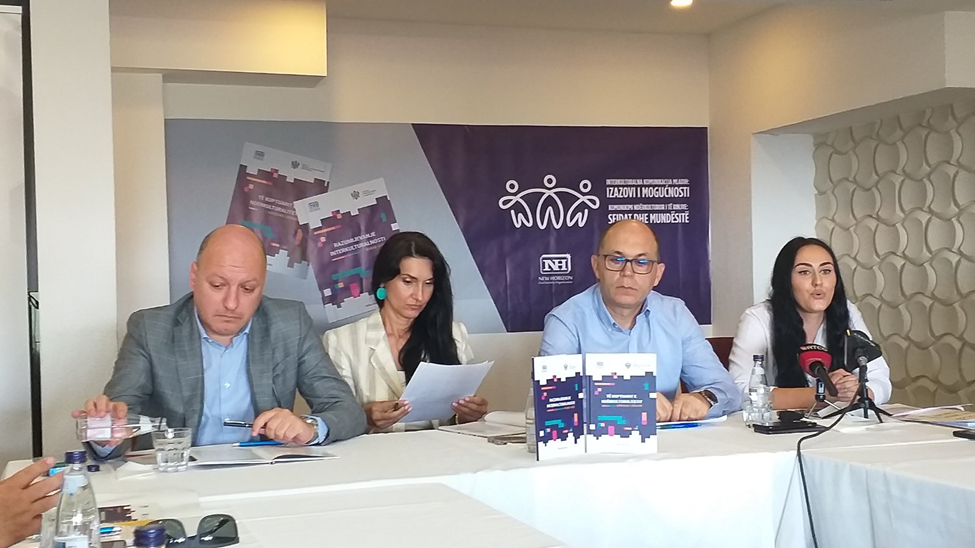 Horizonti i Ri publikoi broshurën dygjuhësh “ Të kuptojmë ndërkulturën në Ulin”