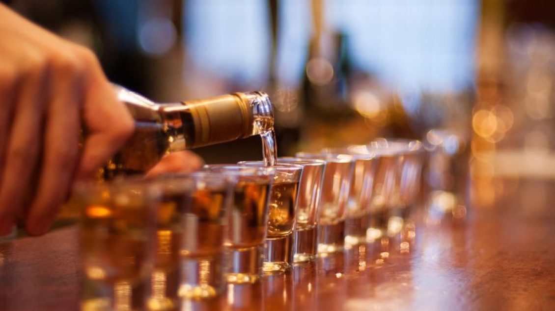 Britaniku vdiq pasi piu 22 ‘doza alkooli’ në vetëm 90 minuta në një klub striptizi në Poloni