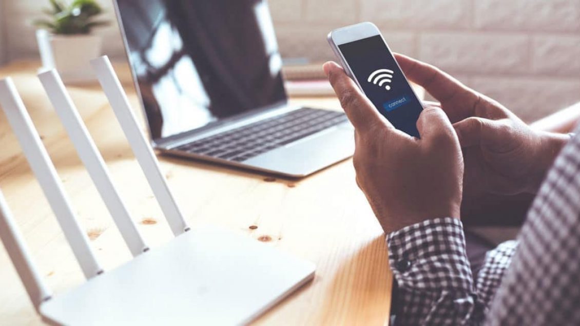 Shumica e qytetarëve në RMV çdo ditë kalojnë rreth dy orë në internet