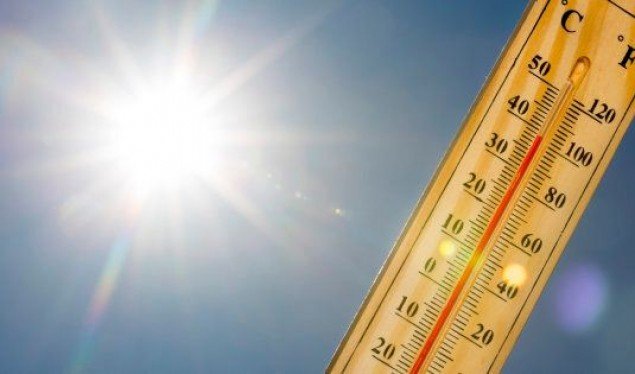 Nesër surpriza me motin, shiu prish planet për fundjavë. Si do të jenë temperaturat në muajin gusht