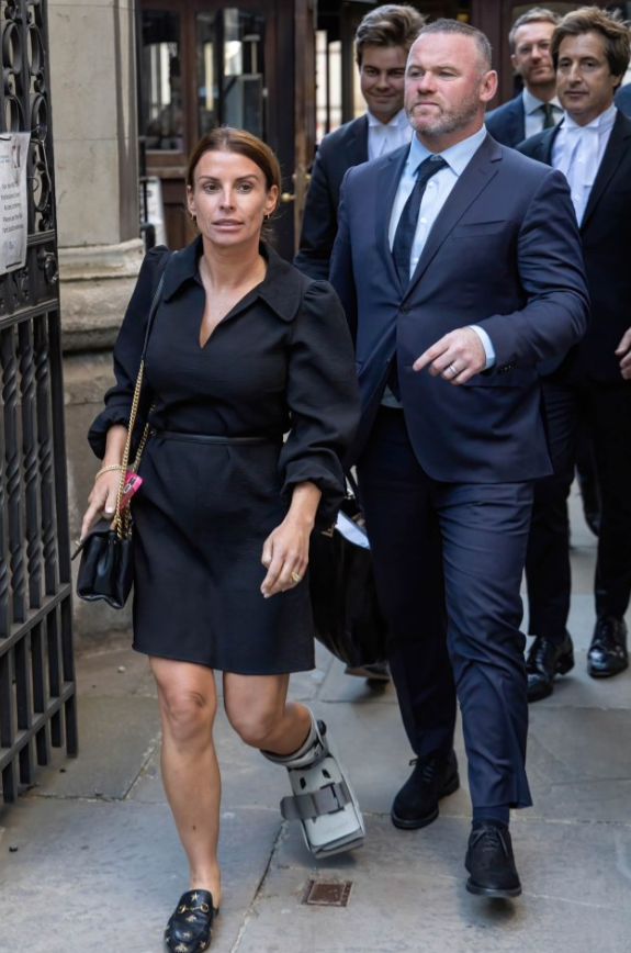 Coleen Rooney flet për tradhtinë e Wayne: Të paktën unë e di se çfarë bën ai