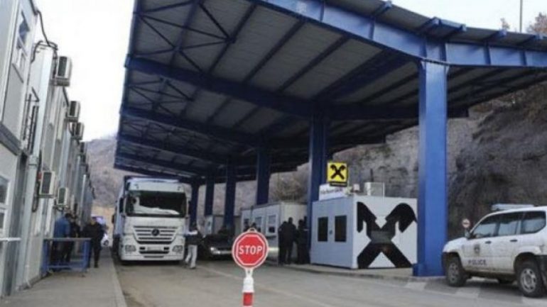 Përfundimi i festave të fundvitit/ Shtohen masat dhe sportelet në të gjitha pikat e kalimit kufitare