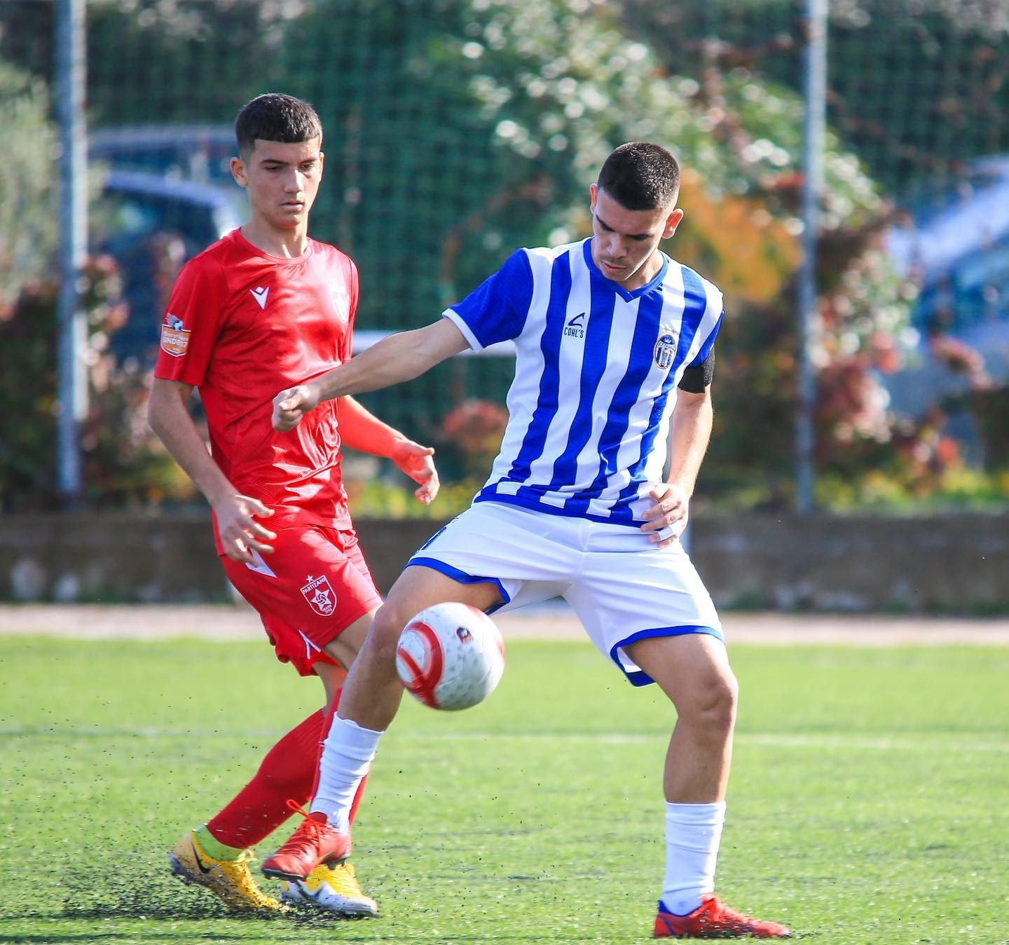 Luhen gjysmëfinalet, njihuni me çiftet finaliste në dy grup-moshat