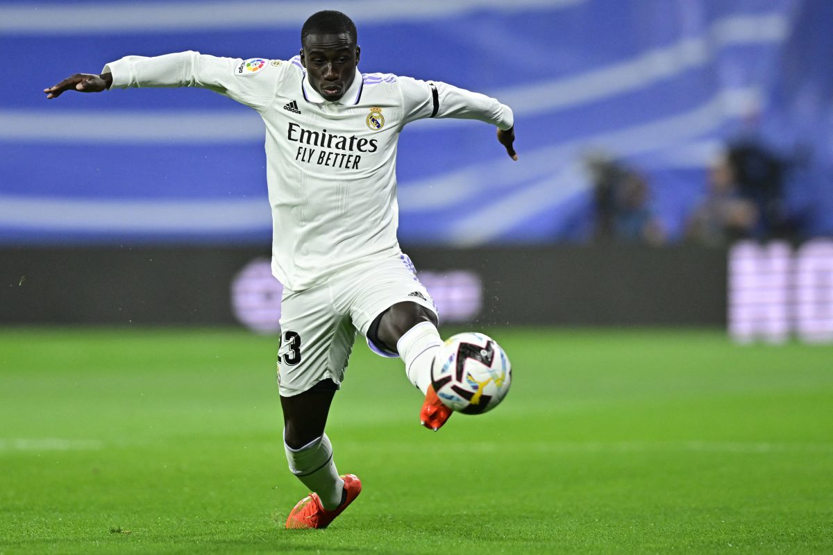 Real Madrid dëshiron të shesë mbrojtësin