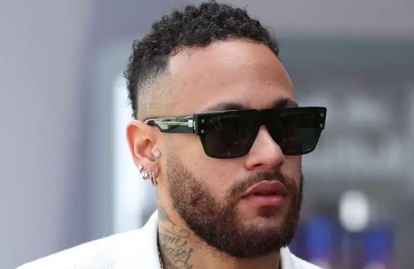Neymar i ofrohet gjigantëve të Europës