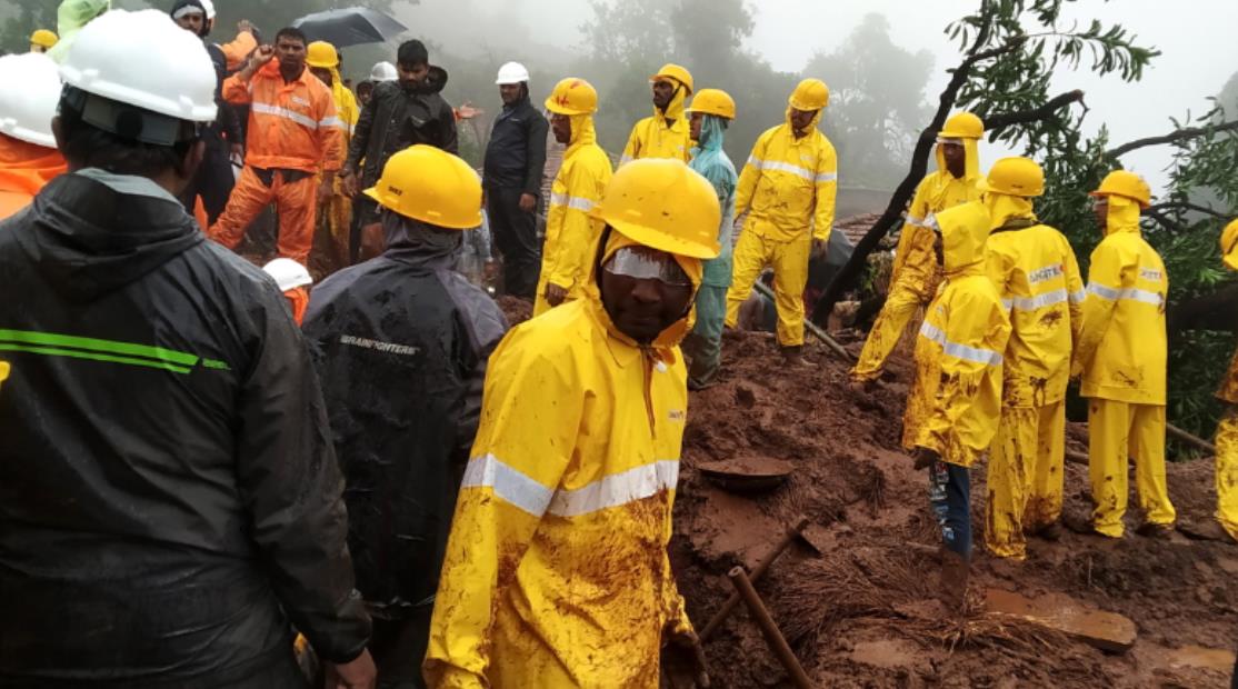 Rrëshqitje dheu në Indi, 27 të vdekur dhe 50 të zhdukur