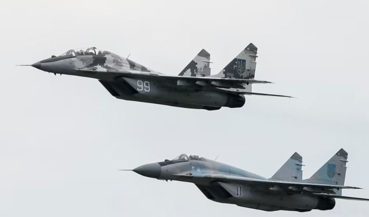 Sllovakia vendos t'i japë Ukrainës avionë luftarakë MiG-29