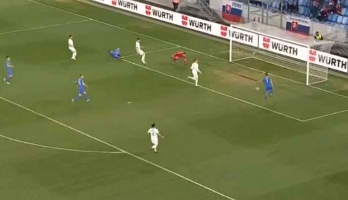 Sllovakia i shkakton humbjen e parë boshnjakëve 