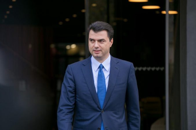 Largimi i Berishës e Metës si parakusht demokratik e ndërkombëtar për ardhjen në pushtet të PD-së dhe Bashës kryeministër