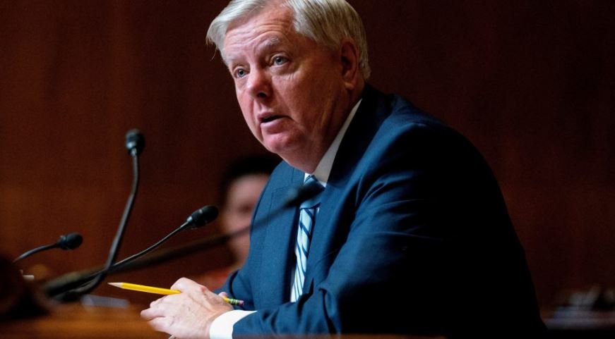 Moska vendos në listën e të kërkuarve senatorin amerikan