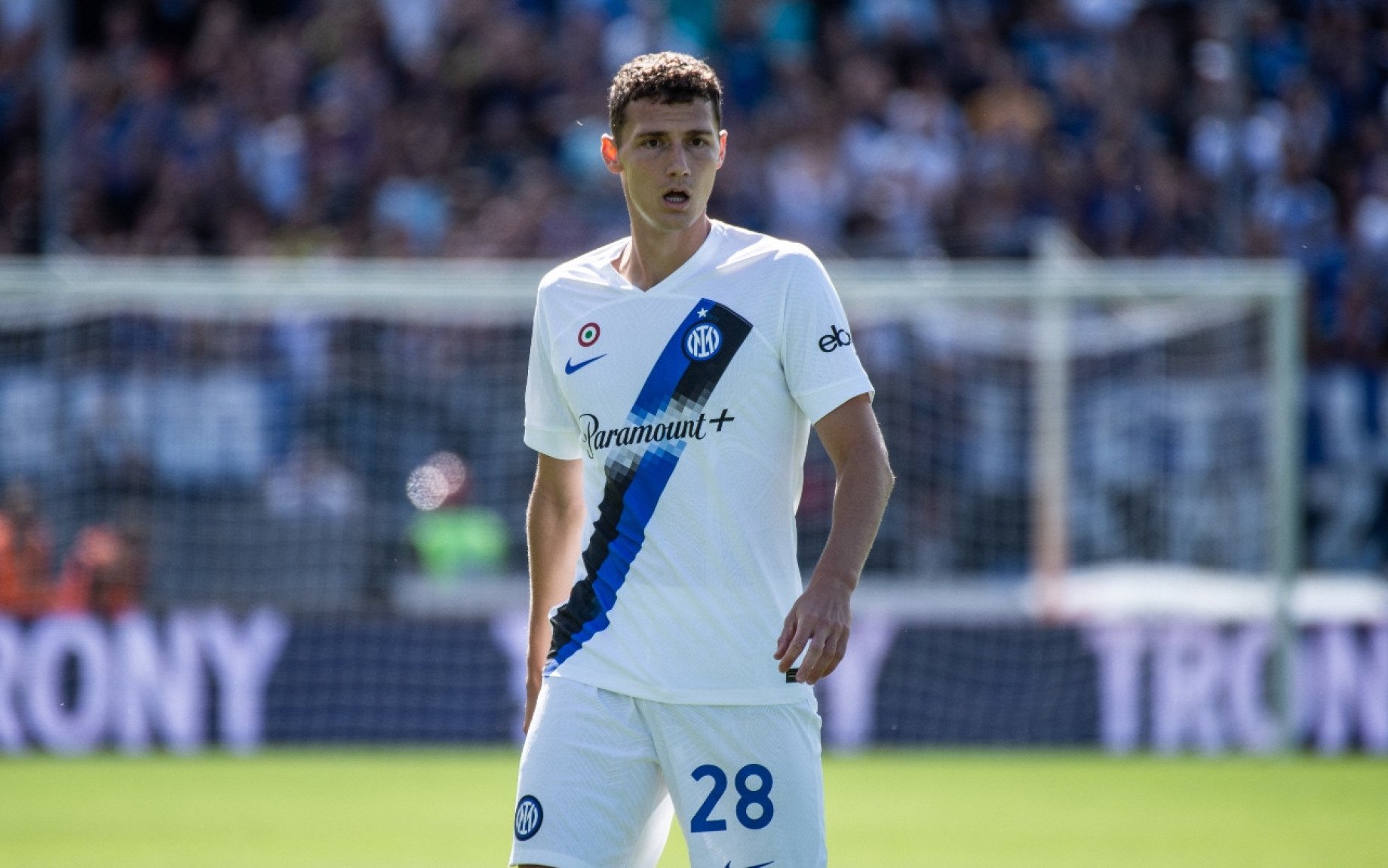 Pavard: Te Inter për projektin dhe për yllin e dytë