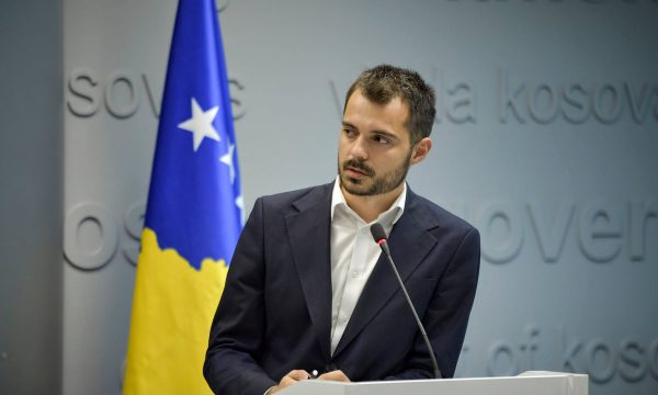Kosovës iu kërkua largimi i Policisë nga veriu, Serbisë vetëm ulja e gatishmërisë të ushtrisë - Qeveria zbulon kush e hartoi planin e OSBE-së!