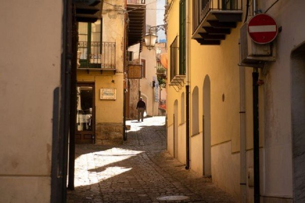 ​Italia uli vlerësimet e rritjes ekonomike