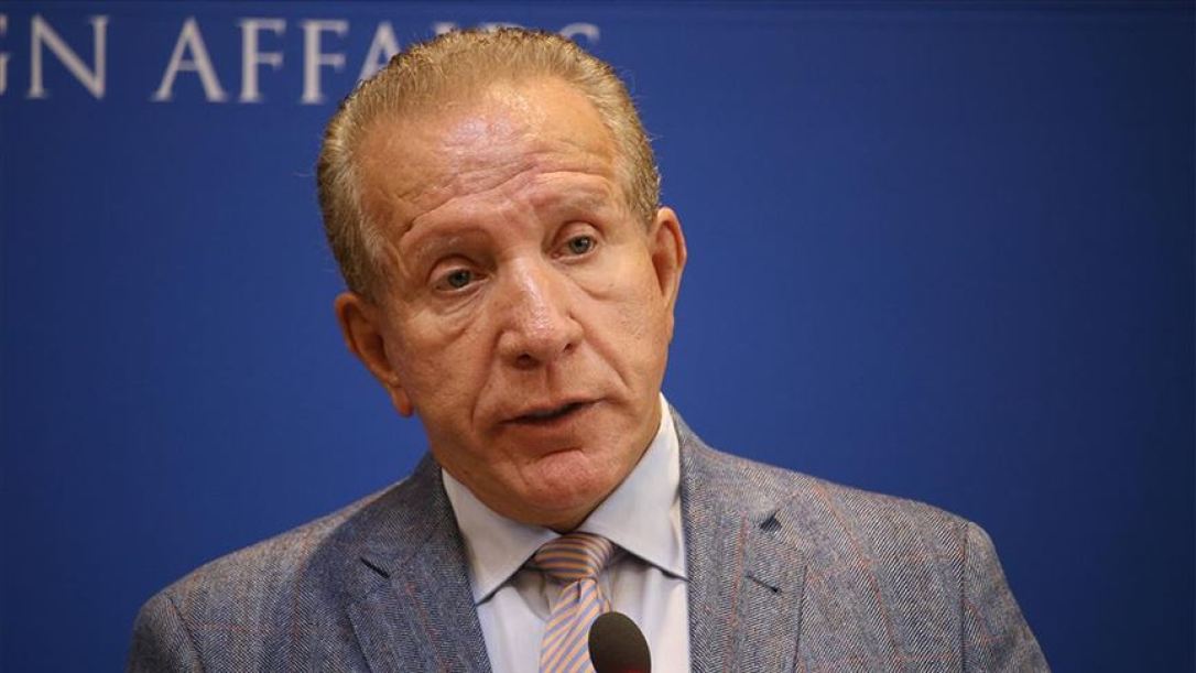 Behgjet Pacolli deklarohet lidhur me ligjin për Byronë 