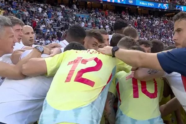 ​Lojërat Olimpike Parisi 2024, Spanja stoliset me të artën në futboll