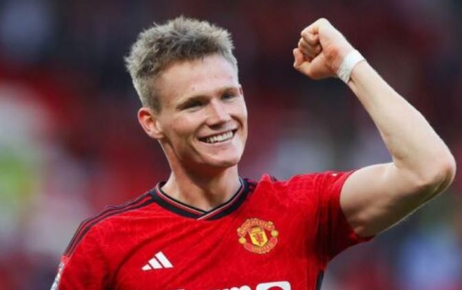 McTominay shqyrton ofertat ndaj tij